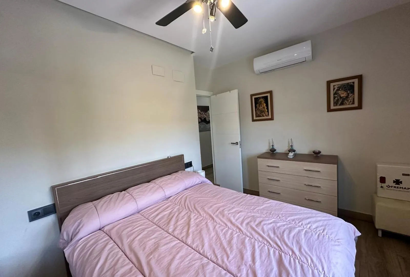 Chalet Independiente En Zona Residencial Rural Jaen 0*,  Spain
